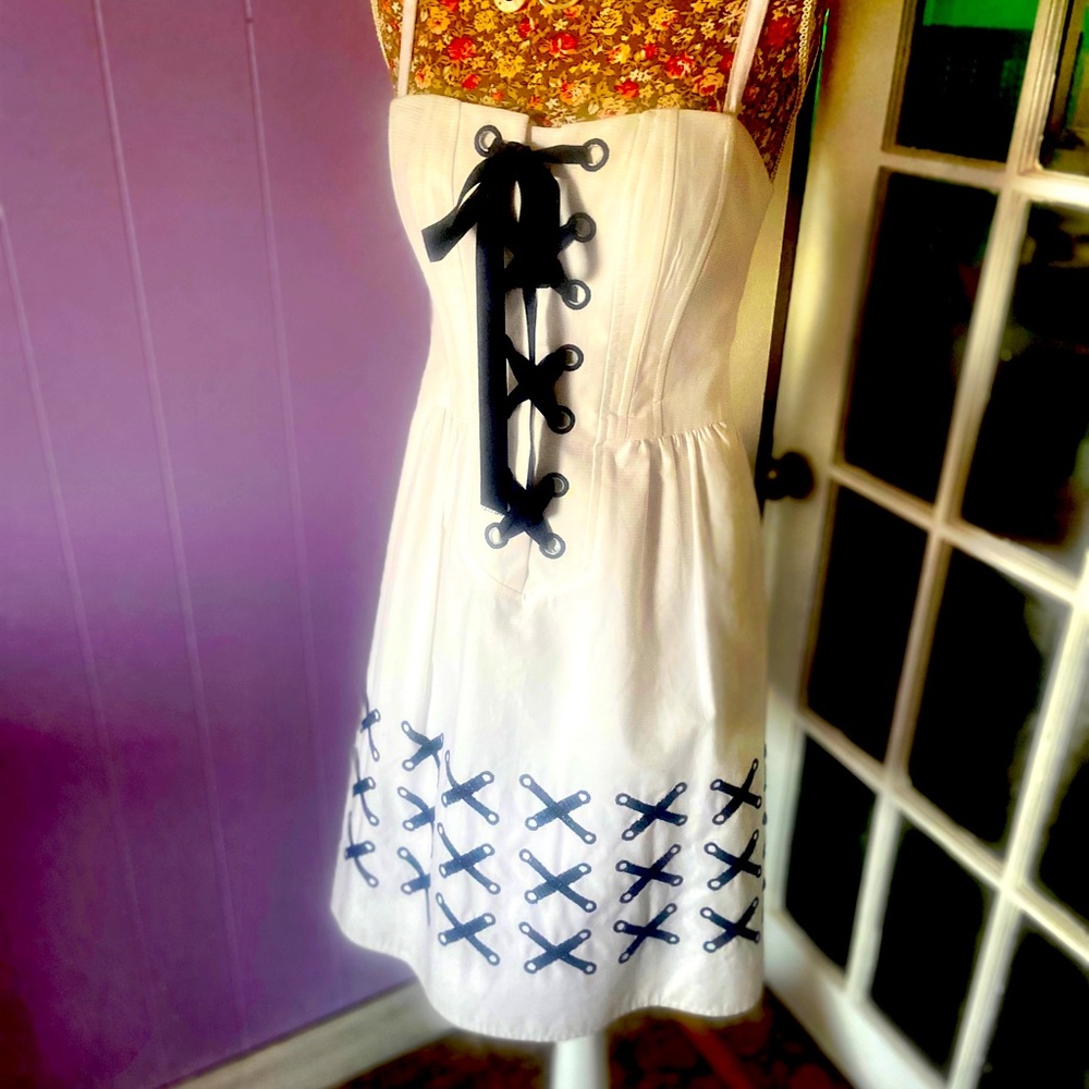 Adorable, Nanette Lepore Dress for Spring Size 2